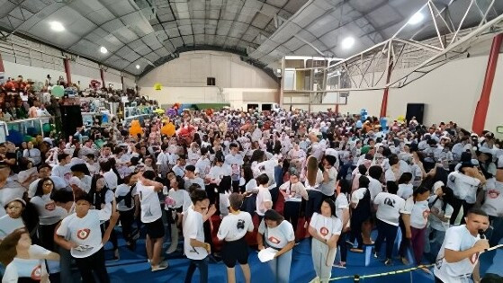 Jovens trocam carnaval por acampamento católico do Santuário Nossa Senhora da Abadia