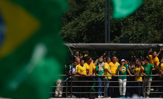 “Nós pedimos um projeto de anistia no nosso país”, disse Bolsonaro em ato na Paulista