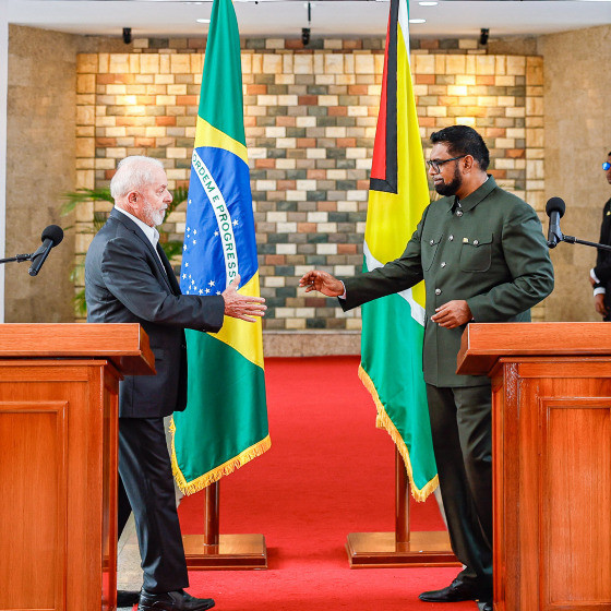 Lula defende manutenção de zona de paz na América do Sul