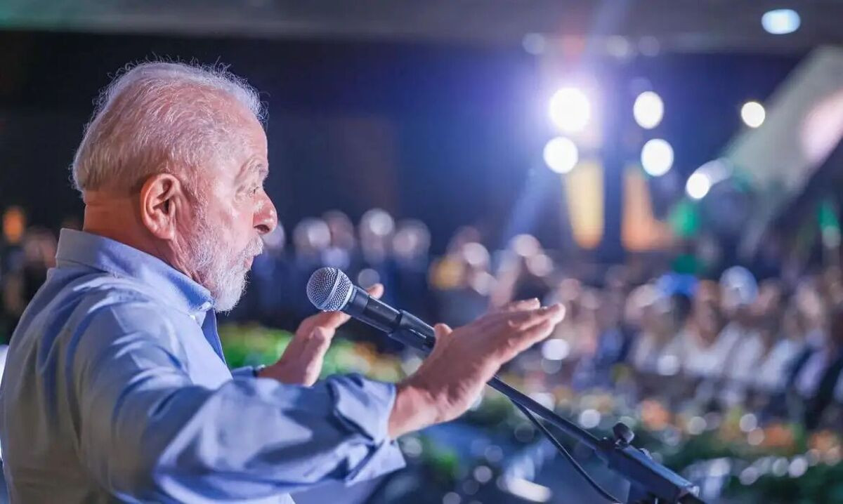 Lula chama guerra em Gaza de genocídio e critica “hipocrisia”