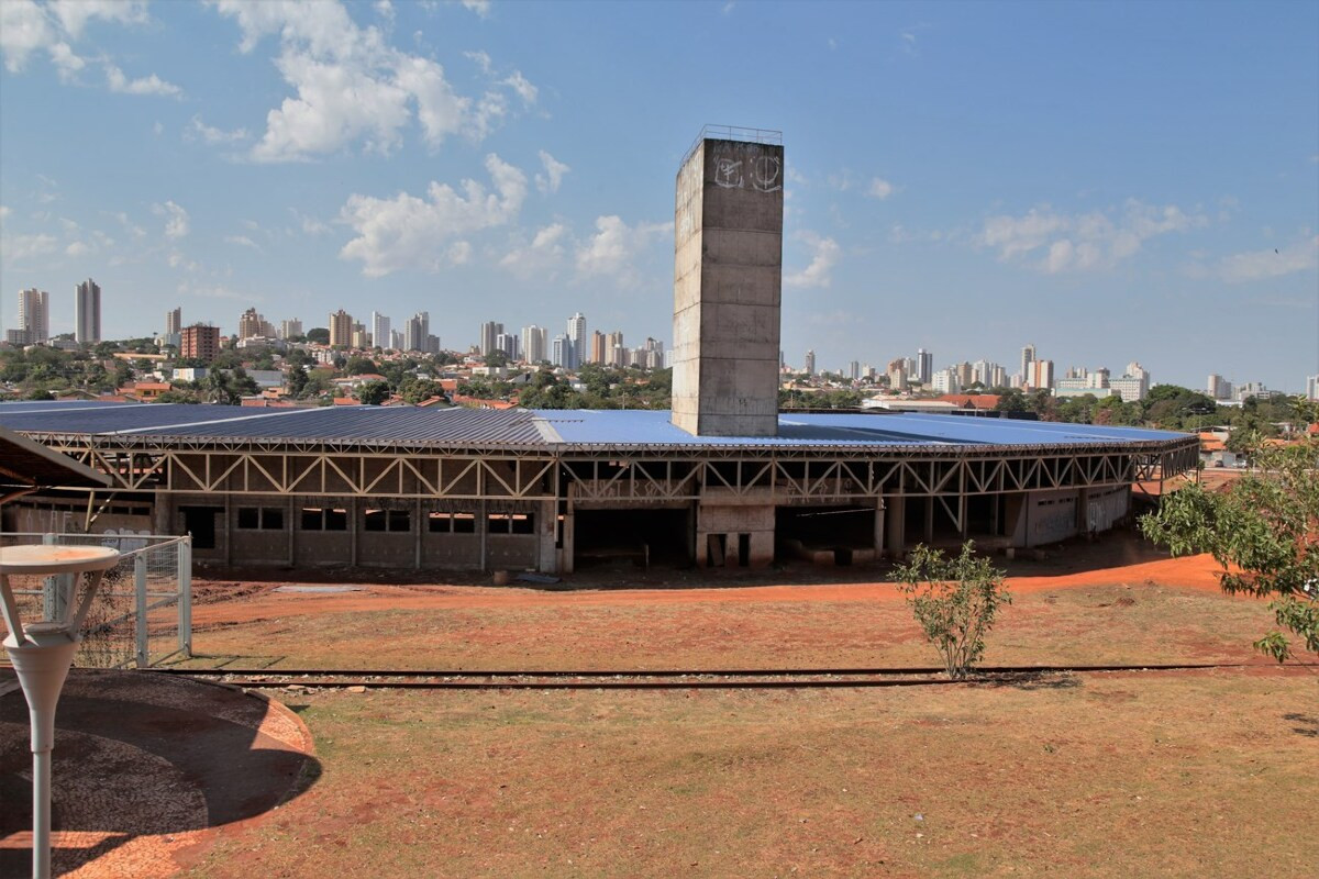 Mais um contrato é rompido e Centro de Belas Artes fica inacabado