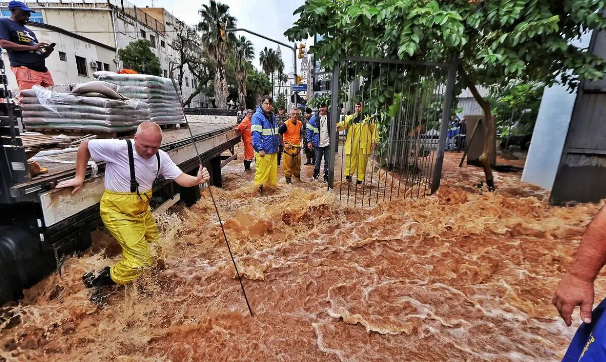 Chuvas no RS: cerca de 364 municípios podem ter problemas graves com relação ao saneamento básico