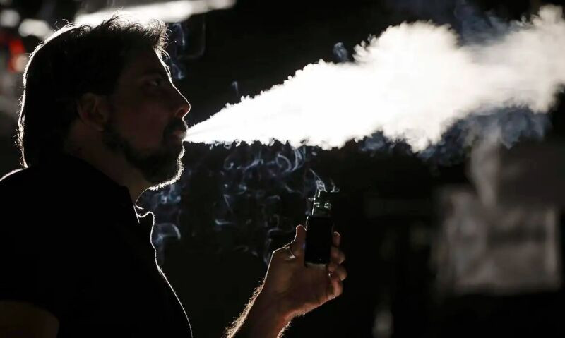 Cigarro eletrônico
