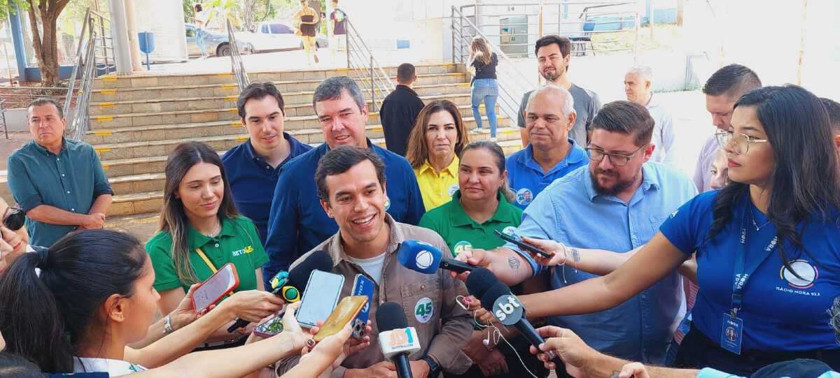 Candidato a prefeitura de Campo Grande Beto Pereira vota e aposta em segundo turno para prefeitura