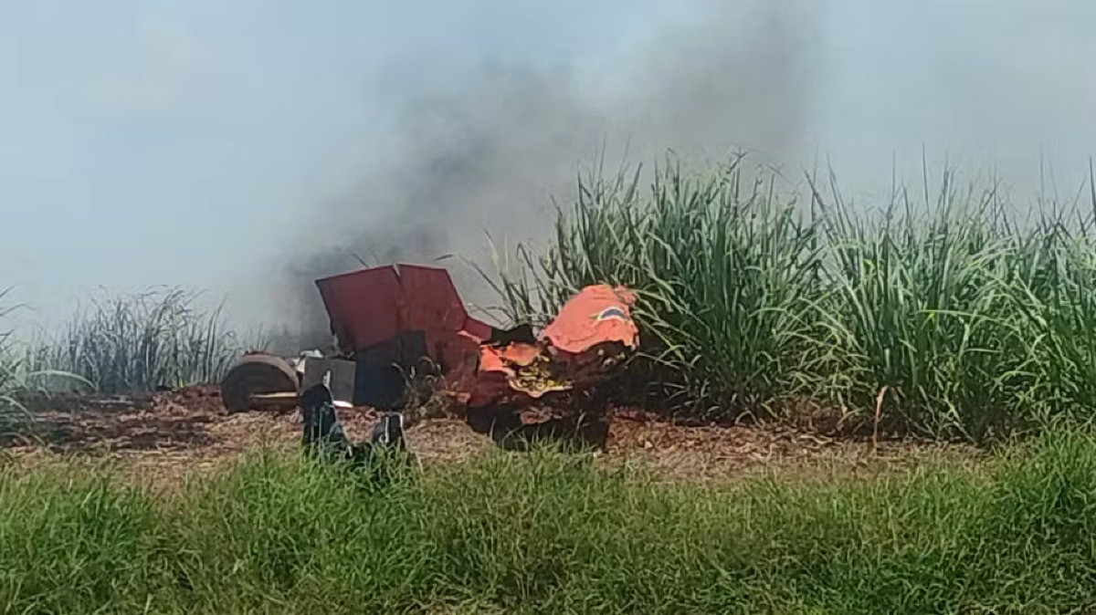 Aeronaves da FAB se chocam durante voo de instrução em Pirassununga