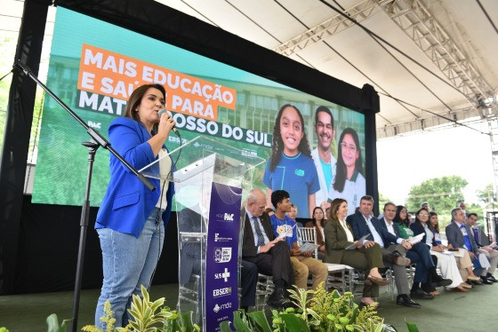 Educação de Campo Grande será referência, afirma prefeita Adriane Lopes 