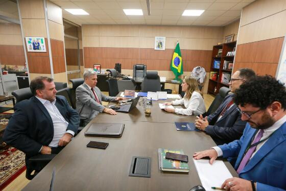 Soraya Thronicke discute regularização fundiária em Mato Grosso do Sul e apresenta balanço do projeto Prospera MS
