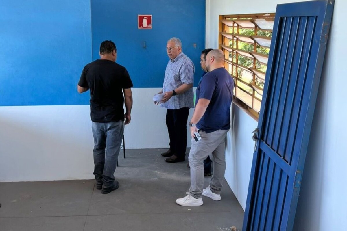 Estevão Petrallás, FFMS - Estádio Jacques da Luz - Moreninhas