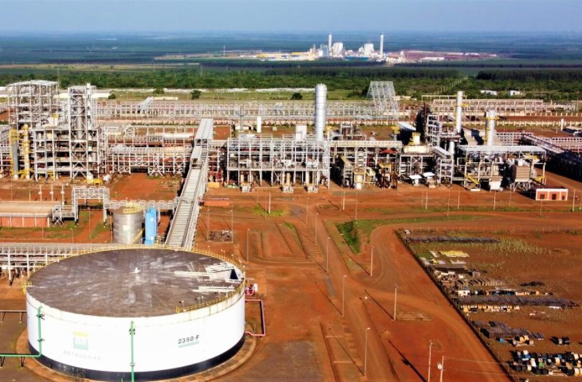 Petrobras destina US$ 800 milh&otilde;es para Retomada da UFN3