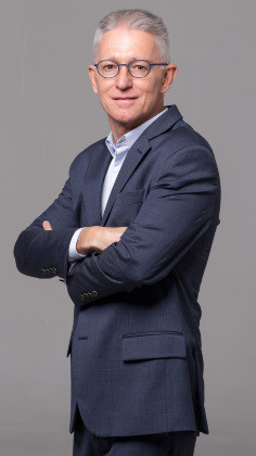 Robson Esteves
