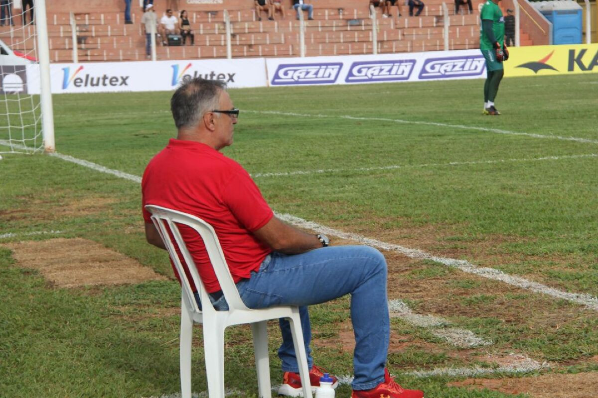 Corumbaense Treinador José Francisco de Oliveira AR 2025