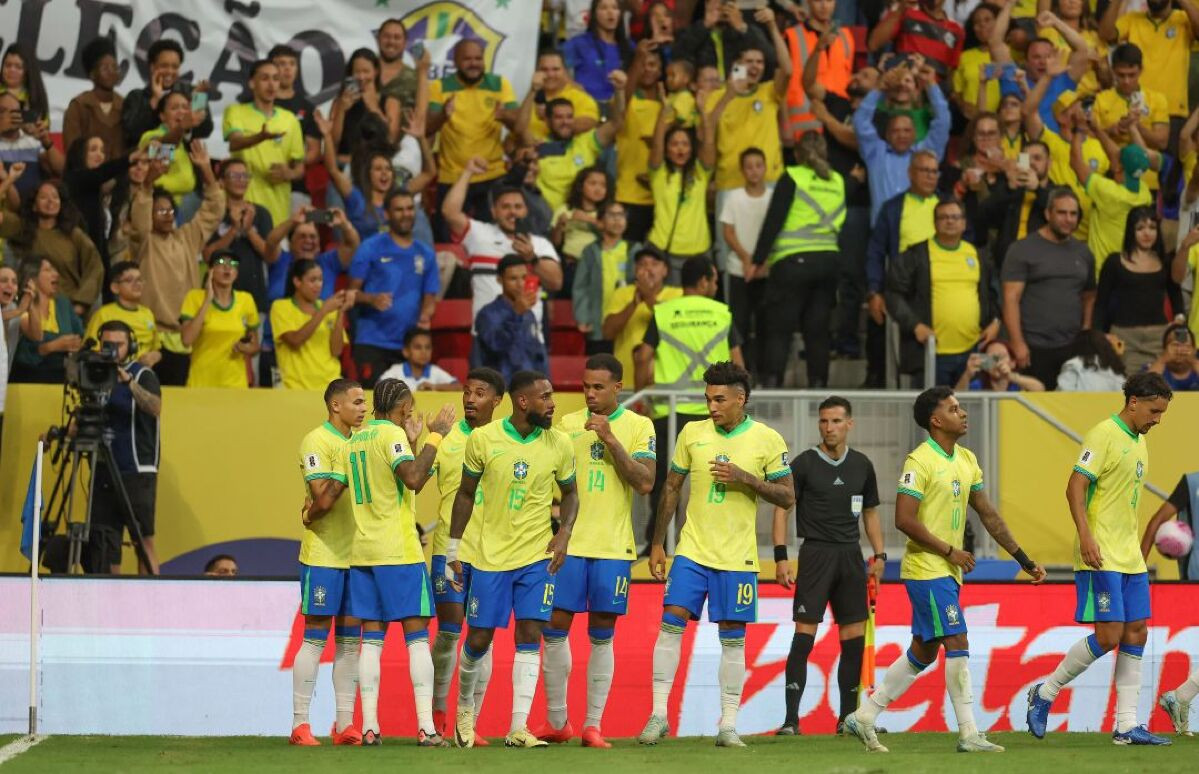 Seleção Brasileira convocada para jogos contra Colômbia e Argentina, pelas Eliminatórias