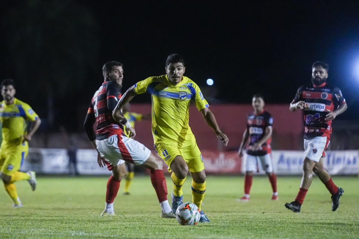 Águia Negra 2 x 1 Dourados 2ª fase do Estadual - 2025