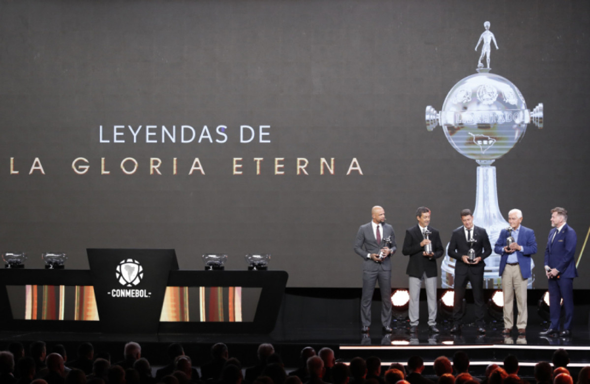 Homenagem da Conmebol aos ex-jogadores - 2025