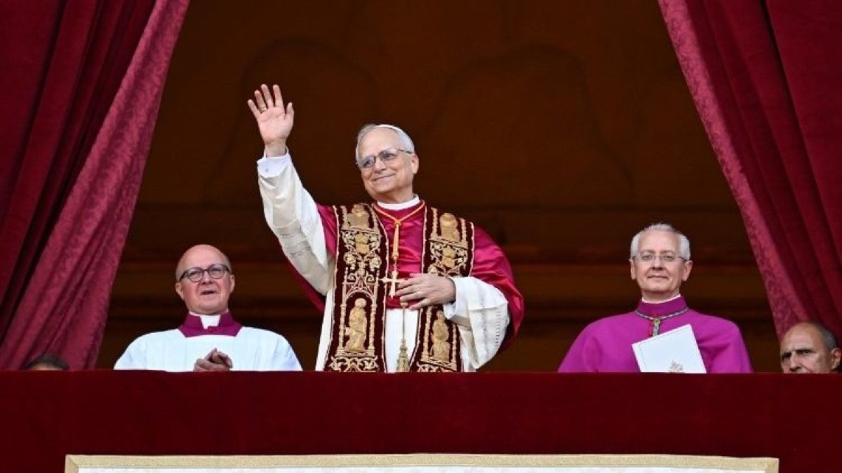 Vaticano apresenta Papa Leão XIV, agostiniano e segundo americano na história