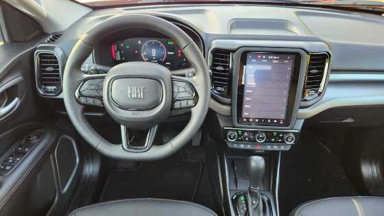 Fiat Toro encara novos caminhos com motor 2.2 turbodiesel