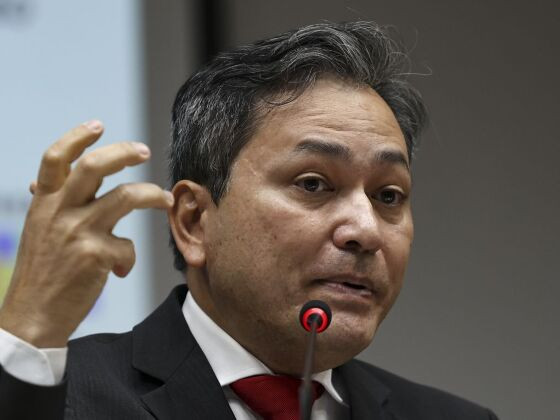 Com precatórios, previsão de déficit primário sobe para R$ 97 bilhões