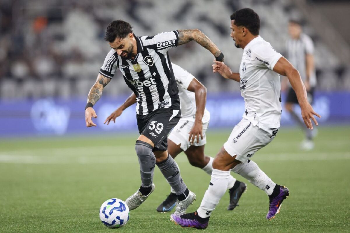 Botafogo 3 x 2 Ceará - Campeonato Brasileiro Série A 2025