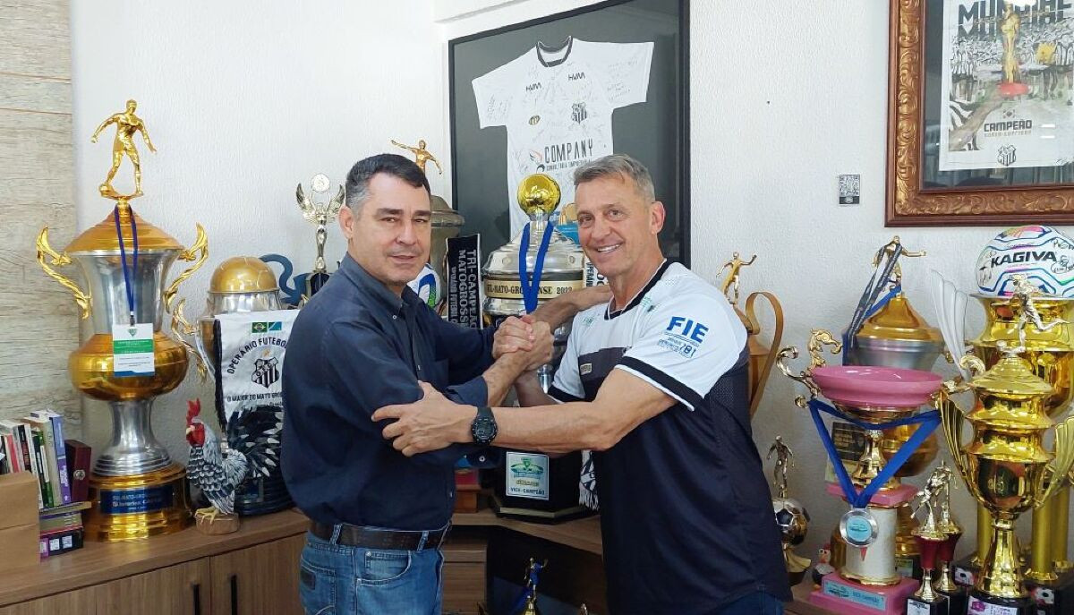 Presidente Nelson Antonio e Leocir Dall`Astra Treinador do Operário FC