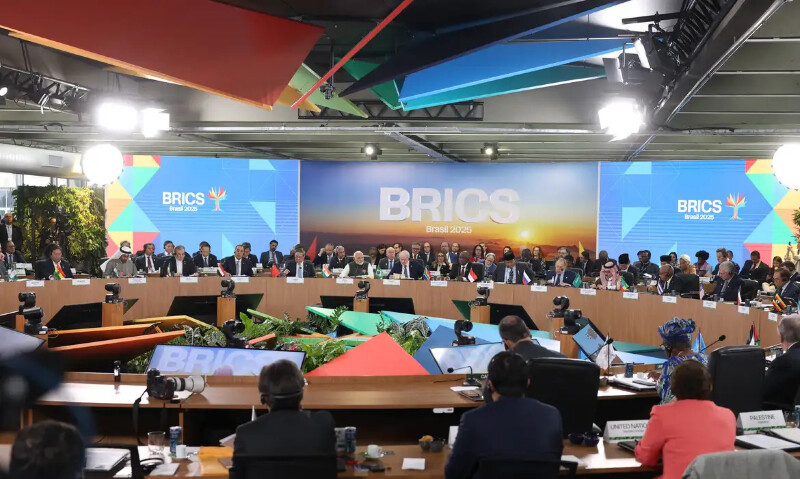 Rio de Janeiro (RJ), 07/07/2025 - O presidente do Brasil, Luiz Inácio Lula da Silva e autoridades durante abertura da plenária Meio ambiente, COP 30 e saúde global, no BRICS, no Museu da Arte Moderna do Rio de Janeiro (MAM-RJ)