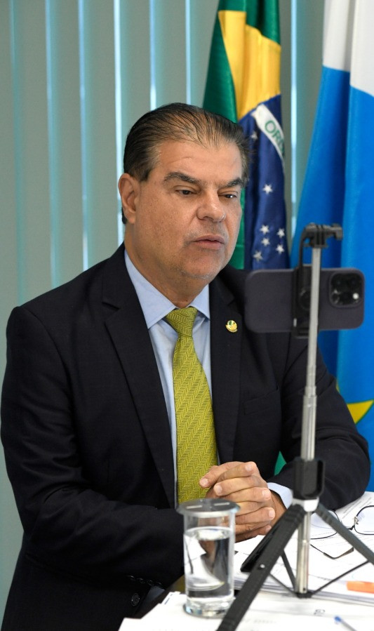 Nelsinho Trad alerta sobre tarifa dos EUA: “O Brasil precisa agir com inteligência antes que o prejuízo seja irreversível”