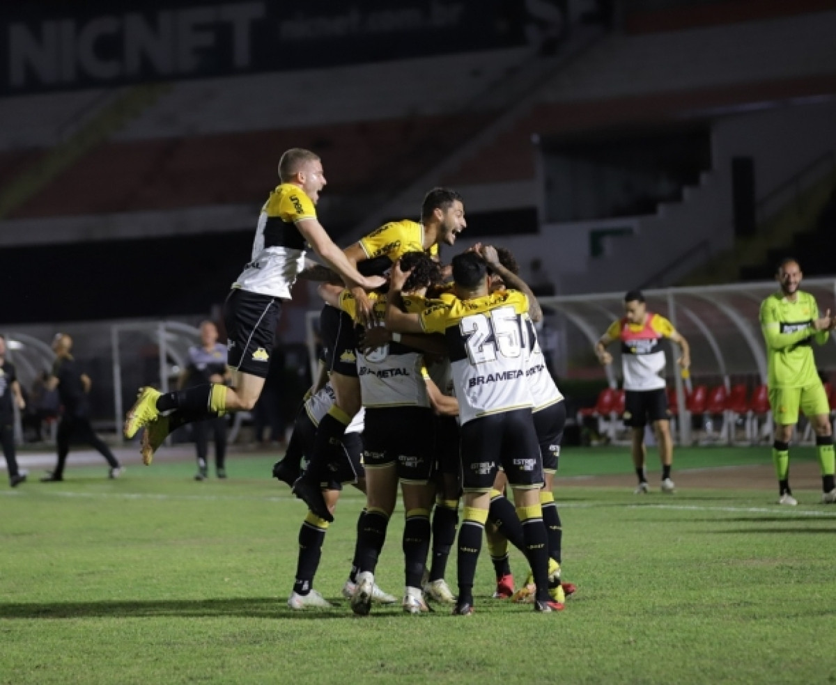 Botafogo-SP 0 x 2 Criciúma-SC - Campeonato Brasileiro Série B 2025