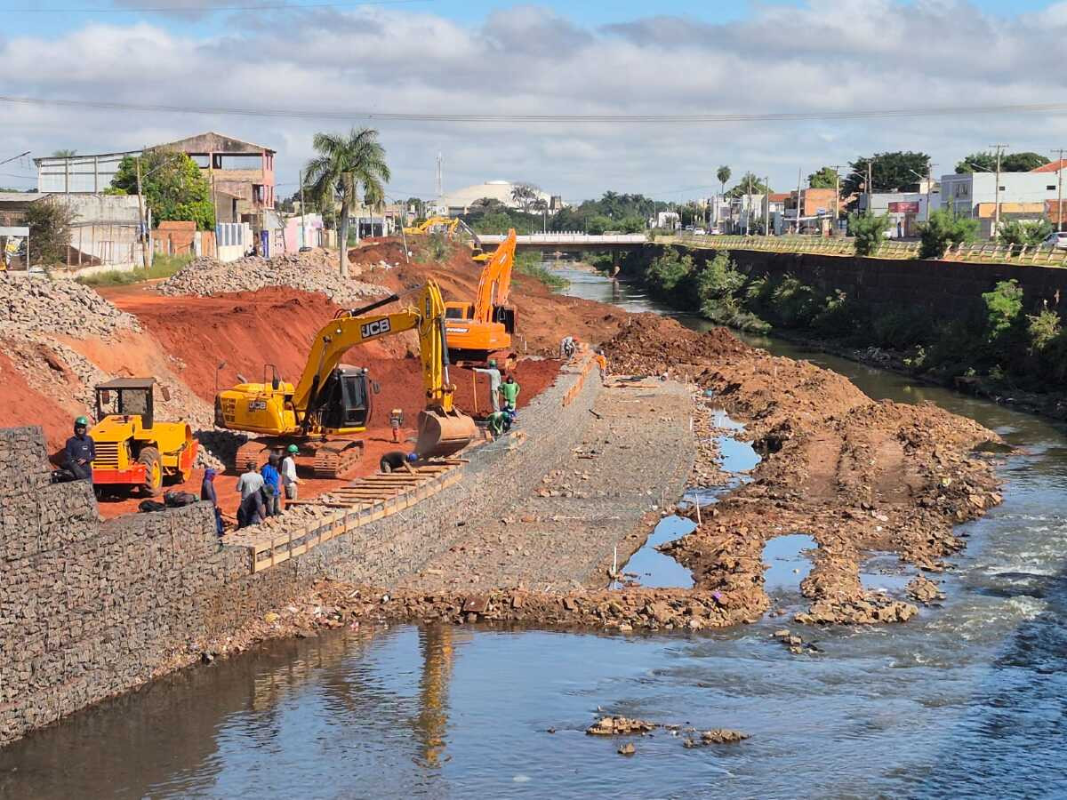 Obras da Avenida Ernesto Geisel