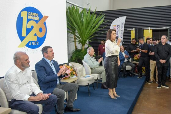 Eduardo Riedel reforça parceria institucional em lançamento dos 126 anos de Campo Grande