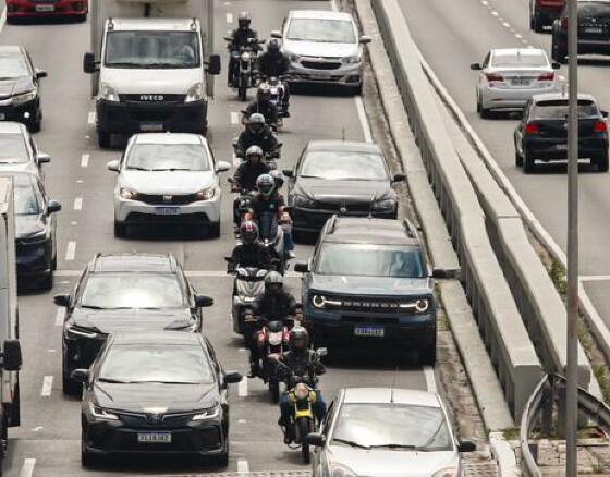 Moto cresce como opção perigosa para quem teve mobilidade negada
