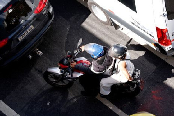 Moto cresce como opção perigosa para quem teve mobilidade negada