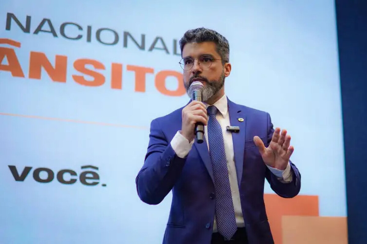 Transporte público melhor pode reduzir mortes em motos, diz Senatran