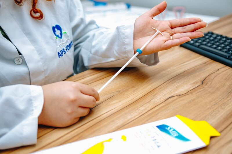 Campo Grande promove ação para inserção de DIUs e prevenção da gravidez na adolescência