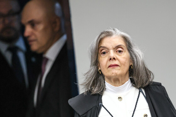 Com voto de Carmen Lúcia, STF forma maioria para condenar Jair Bolsonaro e outros sete aliados