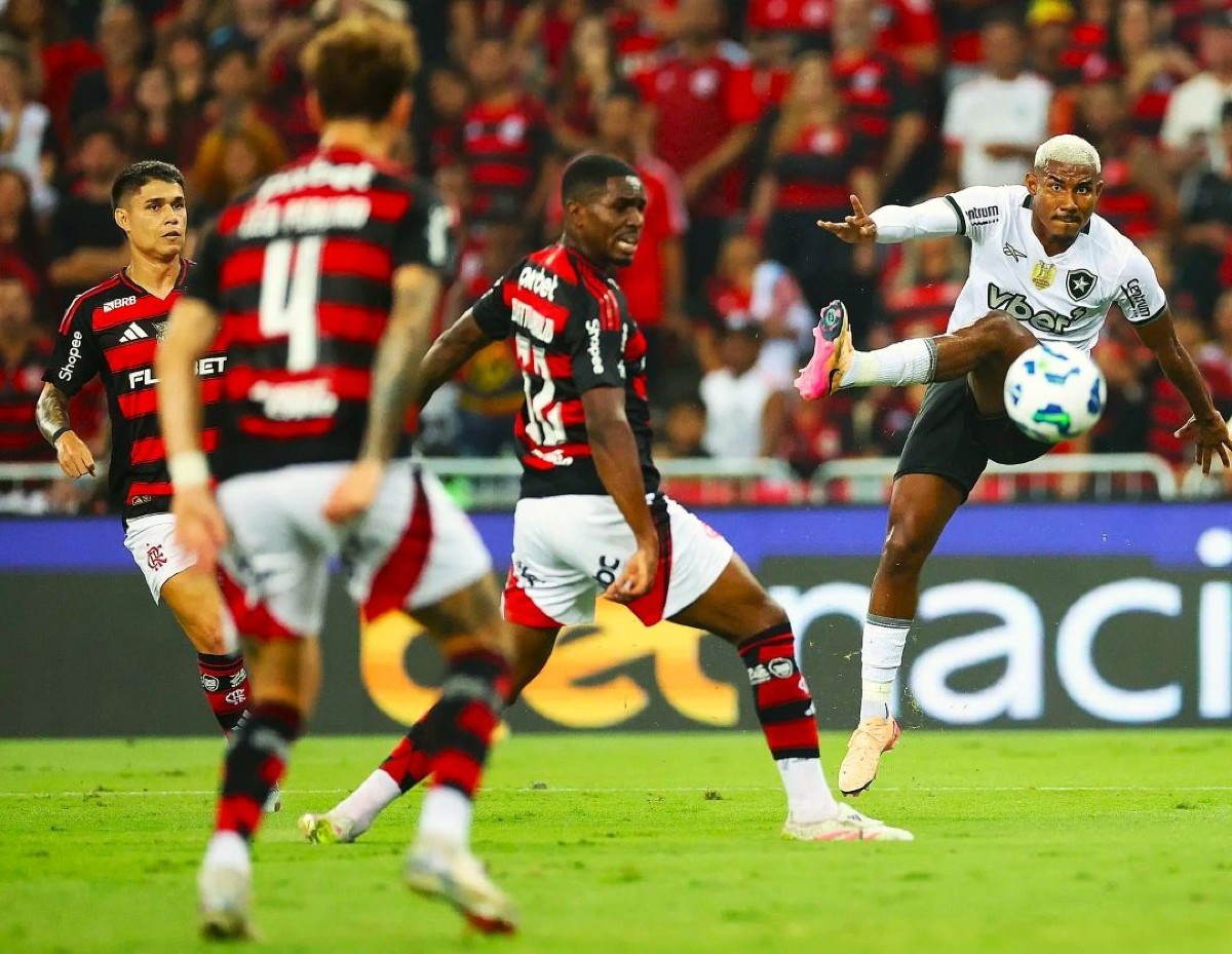 Botafogo x Flamengo - Campeonato Brasileiro da Série A 2025