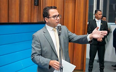 https://cdn.capitalnews.com.br/storage/webdisco/2025/10/17/370x278/b5c3c4de84100551b99de9b4483591e3-capitalnews-com-br.jpg