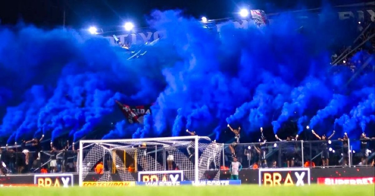 Estádio Baenão show da torcida do Remo na Série B de 2025