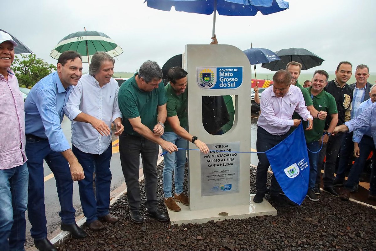 Entregas Obras em Nova Andradina pavimenta&ccedil;&atilde;o da Estrada Municipal NA-18 - Governador Riedel