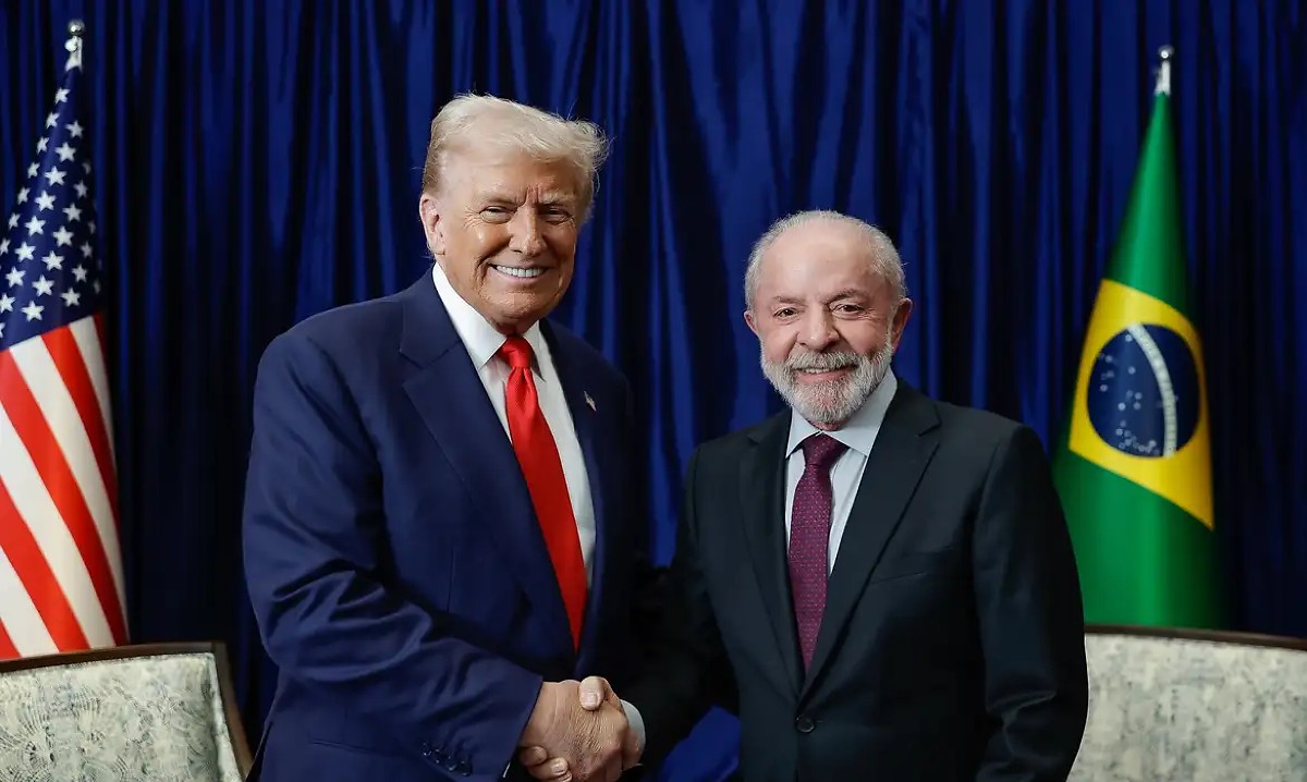 Trump registra encontro com Lula em sua rede social