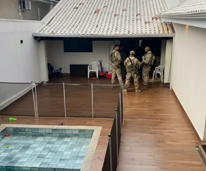 Ação conjunta cumpriu mandados em seis estados e teve alvos na Capital, incluindo uma advogada e um traficante