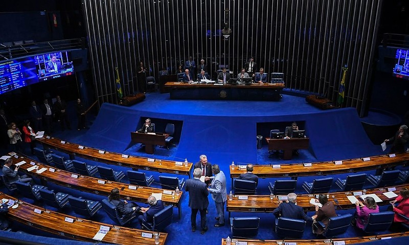 Brasília (DF), 22/10/2025 - Senadores participam de sessão do Senado Federal