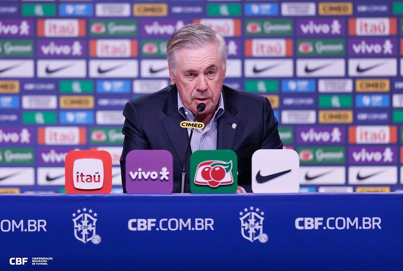 Ancelotti convoca 26 jogadores e aponta que prioridade é a Seleção antes da lista final para a Copa do Mundo