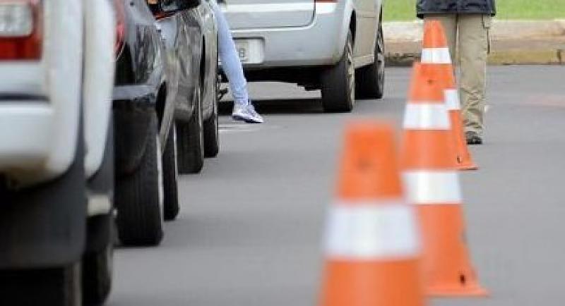 Estreitamento da via é medida preventiva; em caso de chuva forte, rotatória poderá ser totalmente interditada