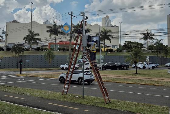 https://cdn.capitalnews.com.br/storage/webdisco/2025/12/04/560x420/02e3008f2a315782b880ccf7cc8d2016-capitalnews-com-br.jpg