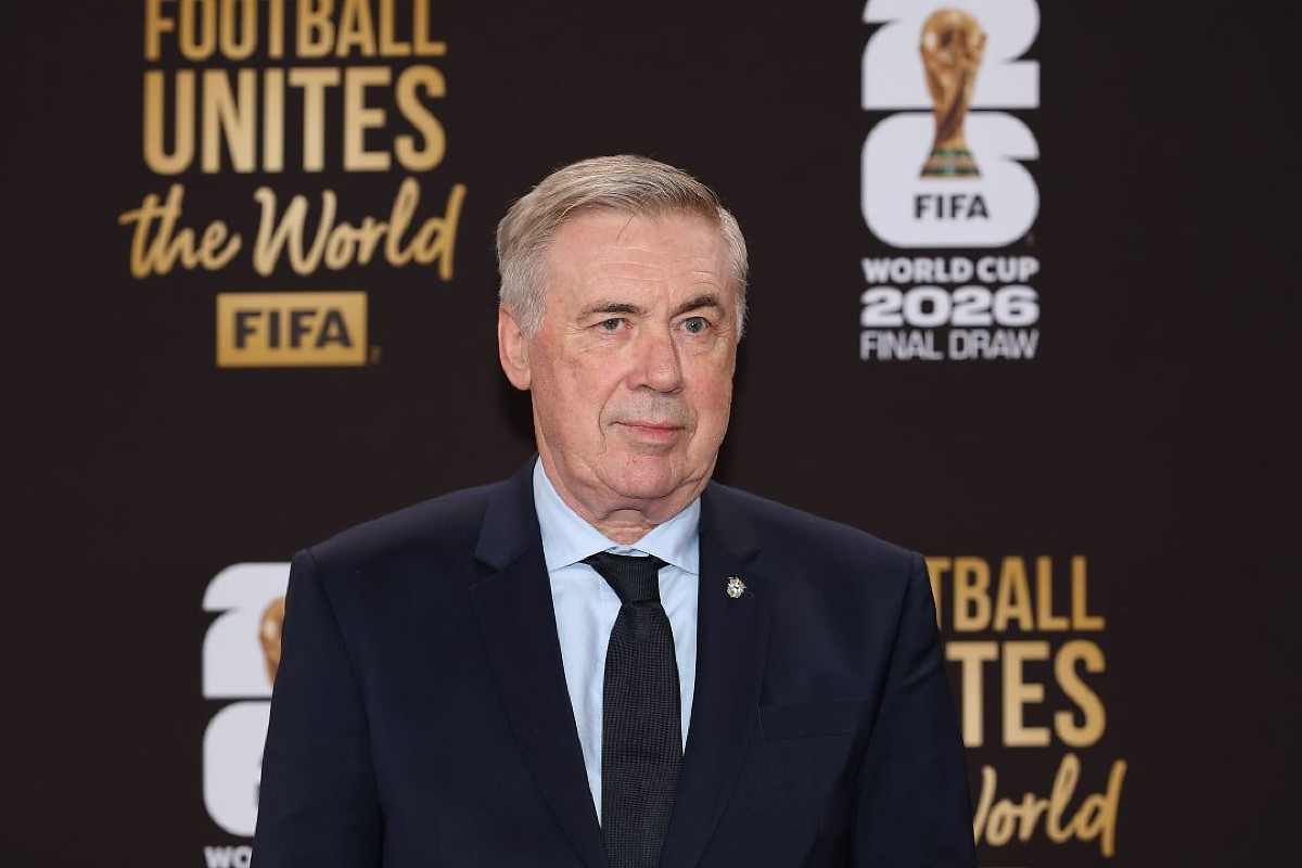 Treinador da Sele&ccedil;&atilde;o, Carlo Ancelotti, no sorteio da Copa do Mundo de 2026