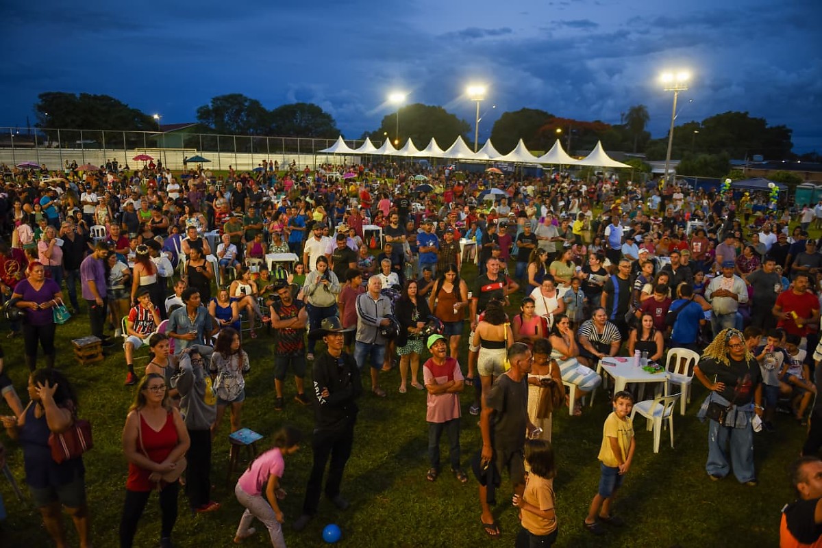 Moreninhas celebra 44 anos com anúncios de obras e novos investimentos