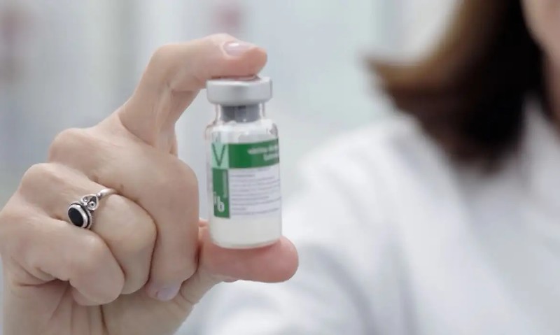 Dengue: a realidade de uma epidemia - Caminhos da Reportagem. O instituto Butantan está desenvolvendo a primeira vacina contra a dengue totalmente Brasileira. O Brasil já registrou mais de um milhão e meio de casos de dengue este ano e mais de mil ób