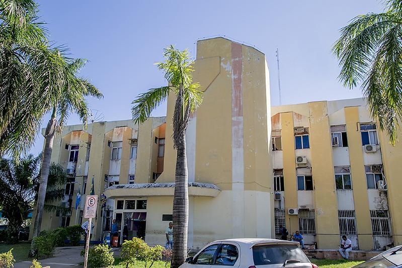 Tribunal aponta falhas graves no edital e cobra correções imediatas da prefeitura