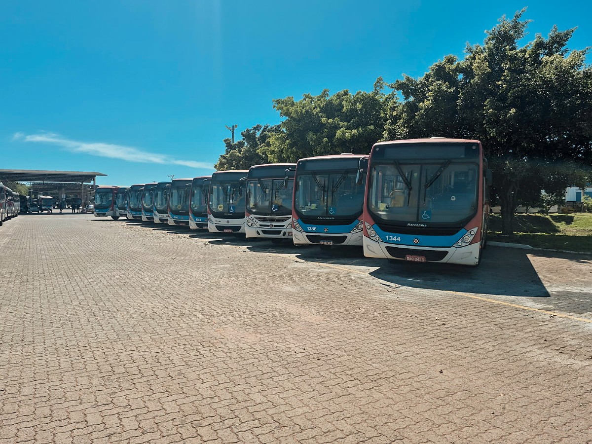 Greve paralisa ônibus e deixa Campo Grande sem transporte coletivo