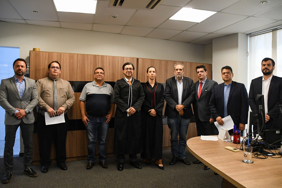 TRT vai reavaliar multa aplicada a trabalhadores do transporte coletivo em greve