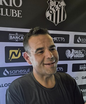 Eduardo Maluf na apresenta&ccedil;&atilde;o do Programa Galo da Massa